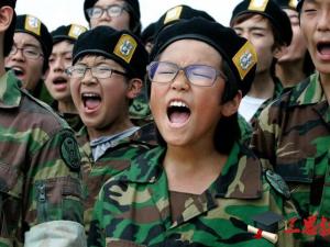 高中生军训简短4句话口号大全 高中生军训简短4句话口号大全